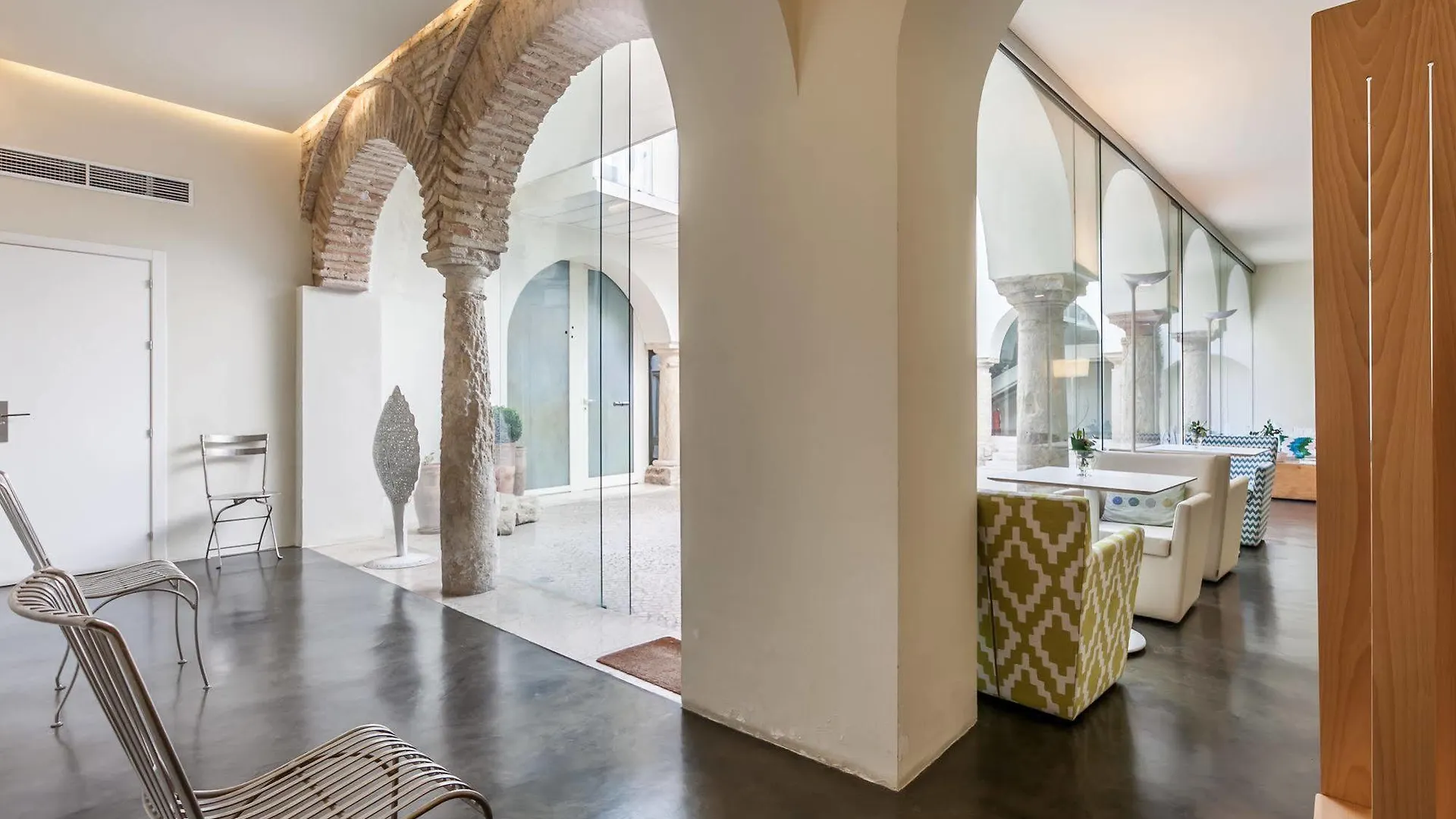 Hotel Viento10 Cordoba Spain